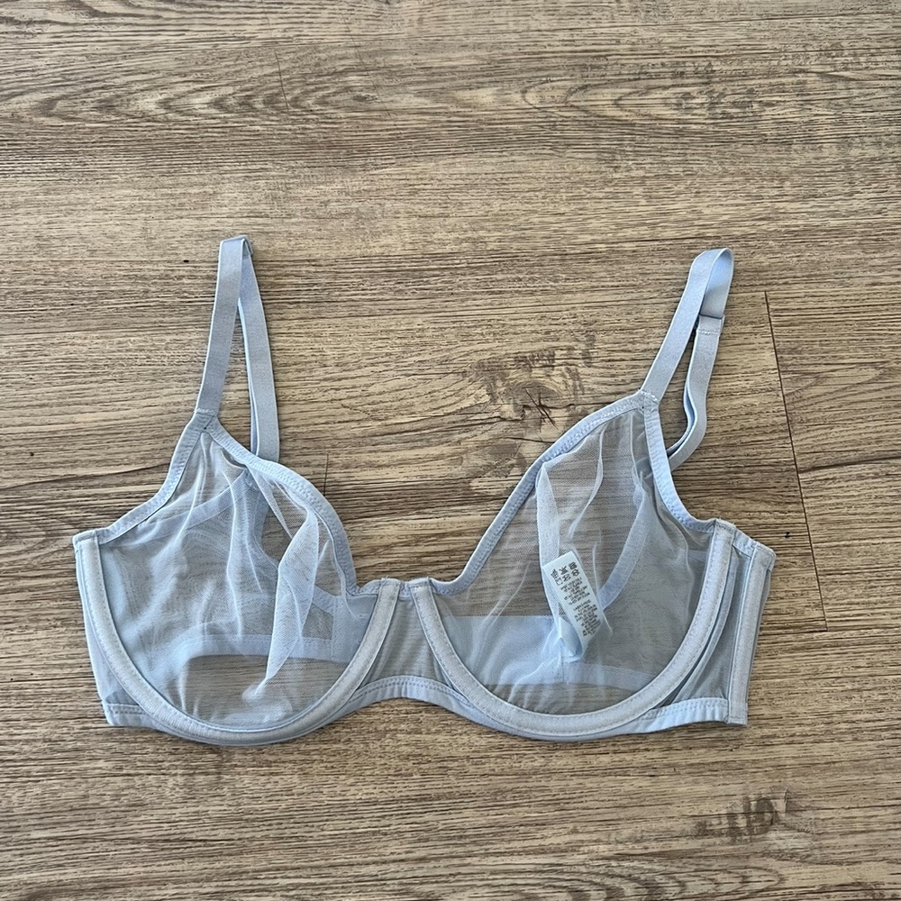 Skims ultra fine mesh scoop bra